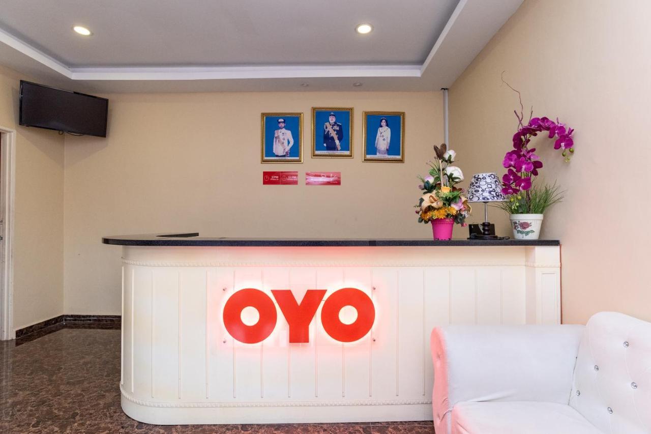 Oyo 1228 R & R Motel Johor Bahru Ngoại thất bức ảnh