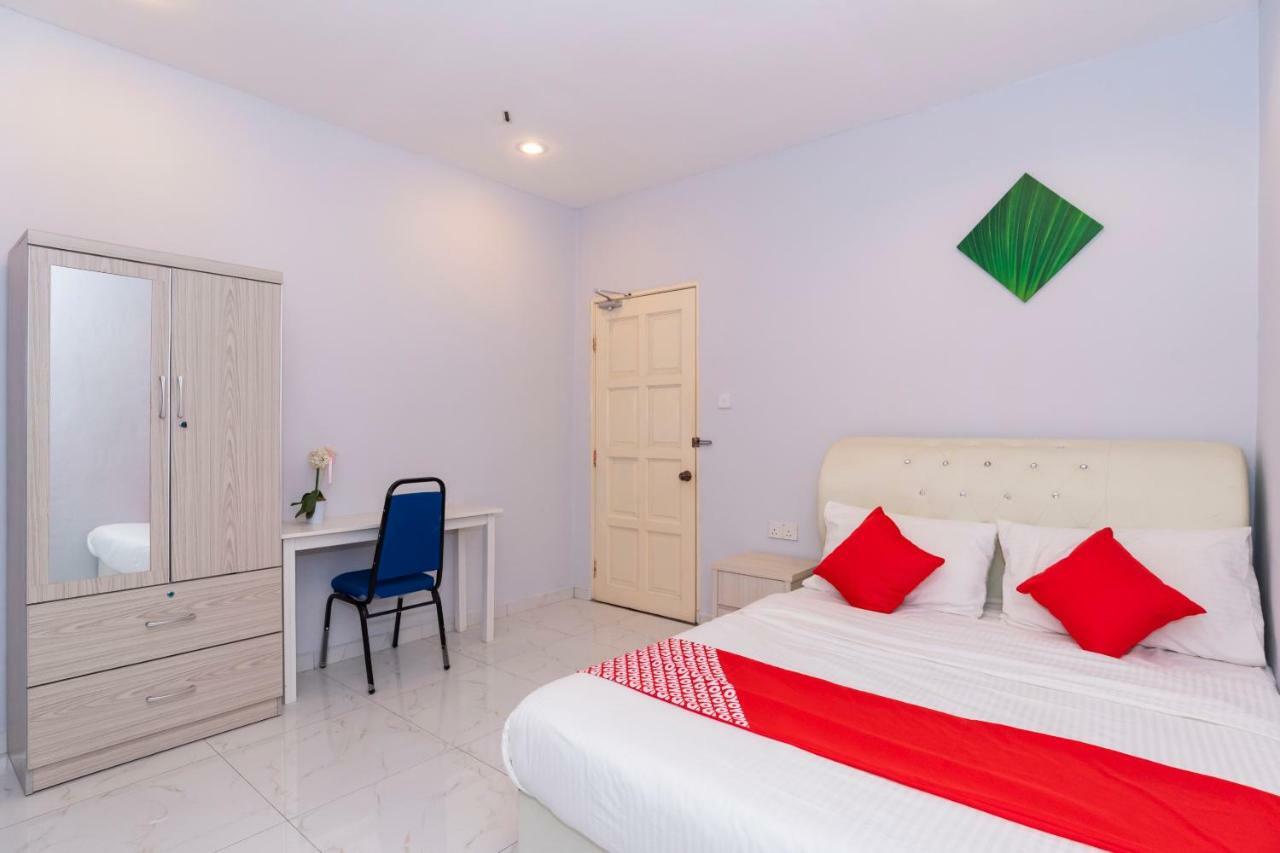 Oyo 1228 R & R Motel Johor Bahru Ngoại thất bức ảnh