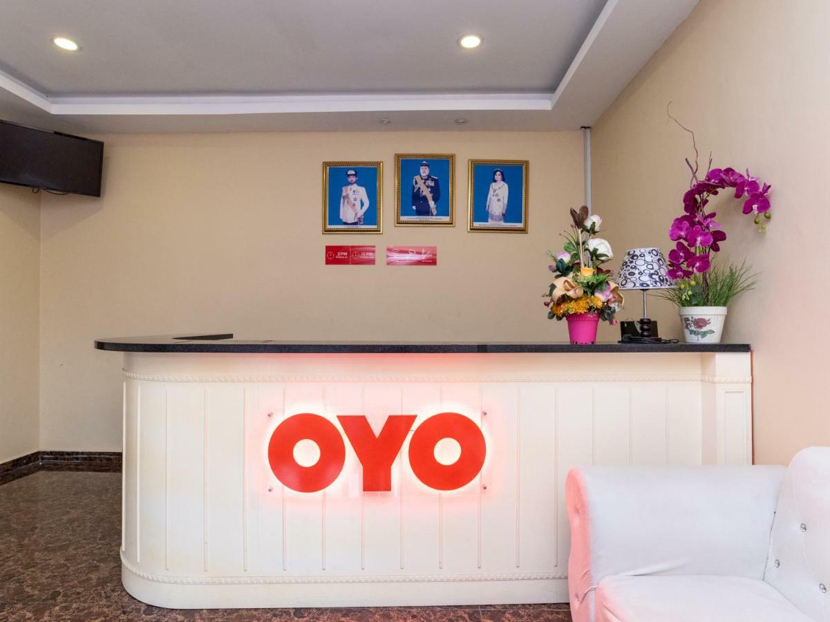Oyo 1228 R & R Motel Johor Bahru Ngoại thất bức ảnh