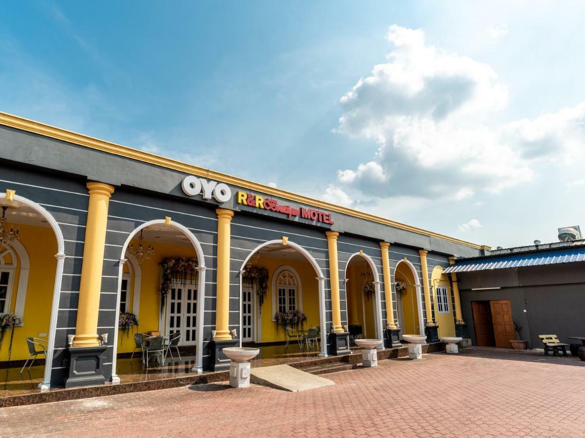 Oyo 1228 R & R Motel Johor Bahru Ngoại thất bức ảnh