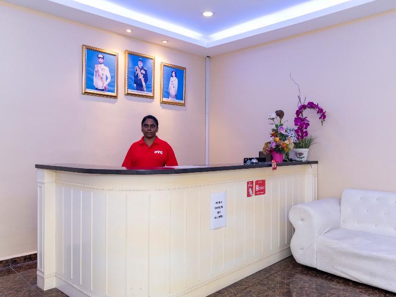 Oyo 1228 R & R Motel Johor Bahru Ngoại thất bức ảnh