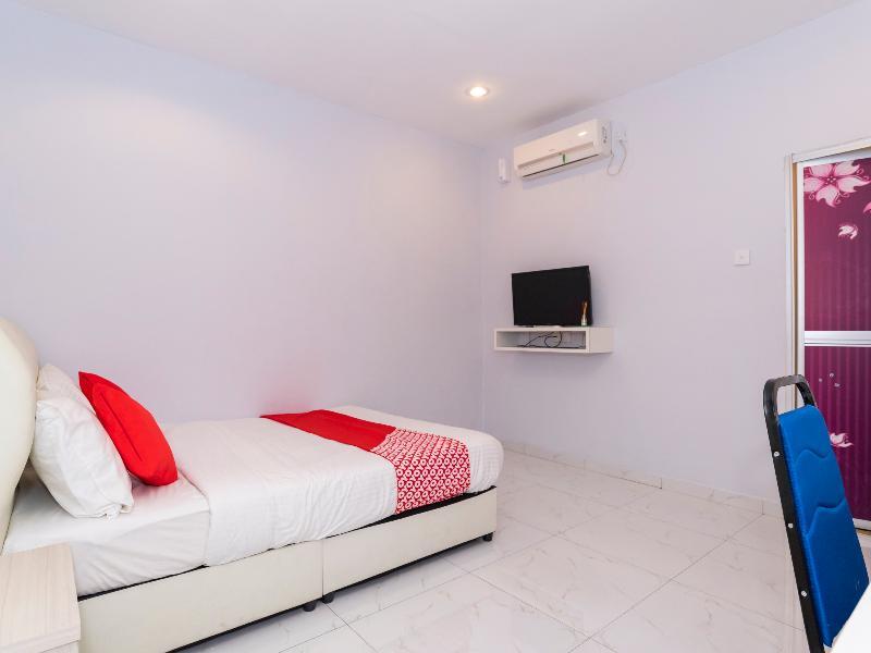 Oyo 1228 R & R Motel Johor Bahru Ngoại thất bức ảnh